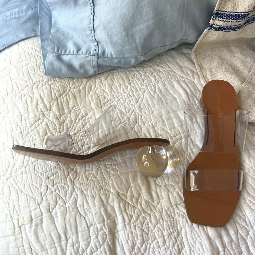 CULT GAIA Mules Size: 6.5